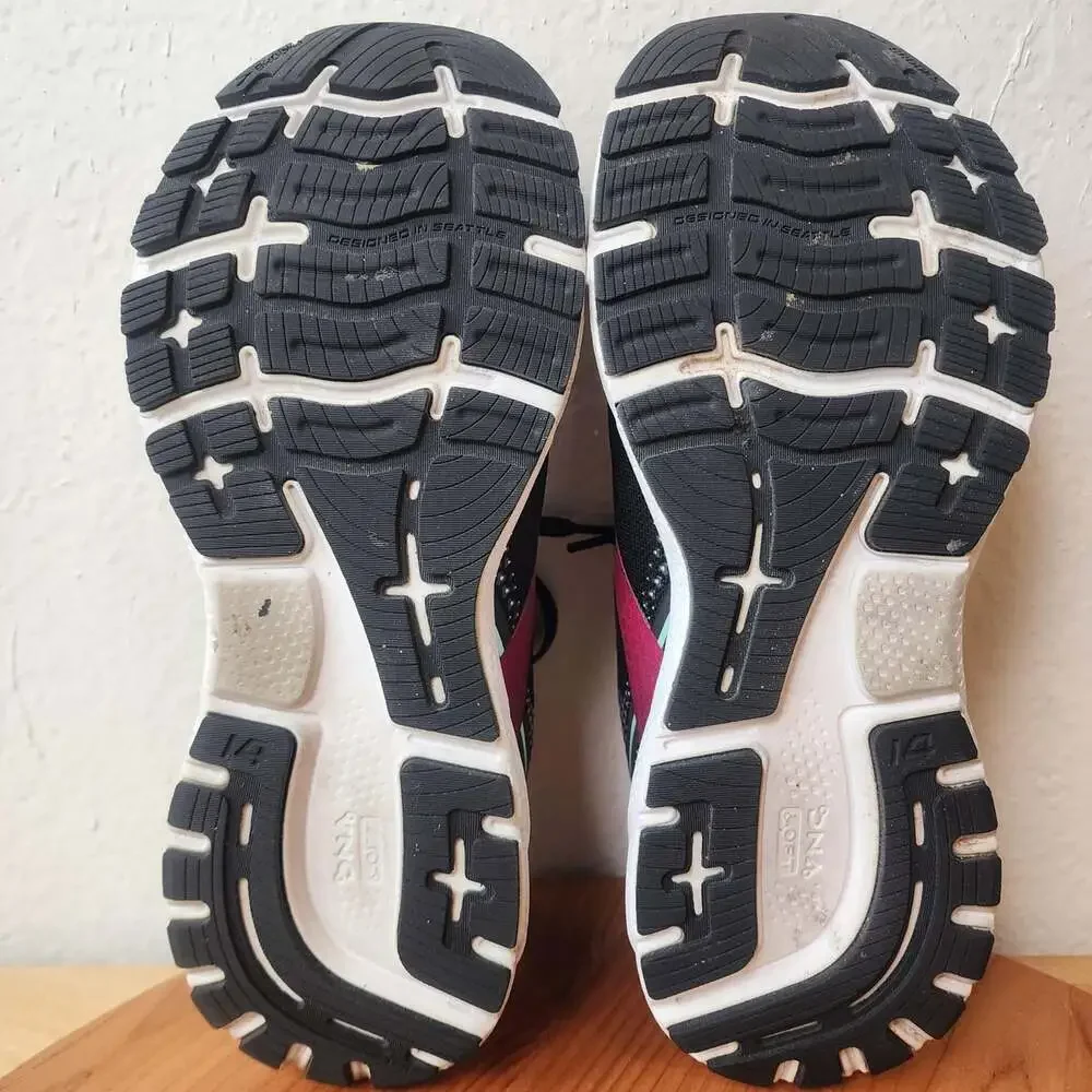 Brooks Ghost 14 Shoes Womens Size 9.5 Black Pink Running Sneakers 1203561B013